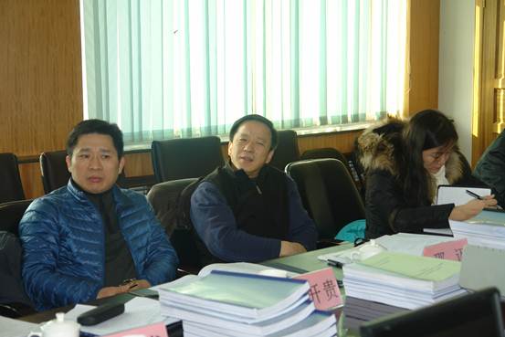 物產工業投資有限公司、青?？v橫物流有限公司甩掛運輸試點項目通過驗收